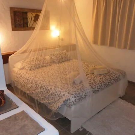 Villa Flora Lajares